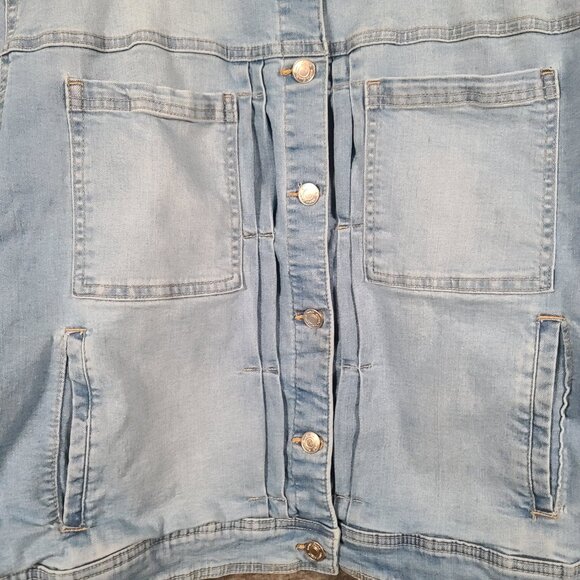 Simply Emma Women's Light Blue Jean Jacket Size 2X - Picture 3 of 14